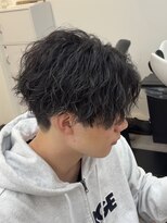 エス 新宿(es.)&nbsp;センターパート/ツイストスパイラル［新宿/メンズ/men's］
