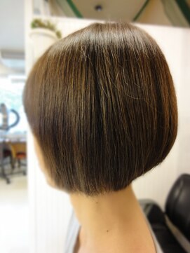 モダンタイムス 西谷店 この秋のトレンドカラー