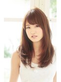 小顔カットで可愛いナチュラルセミロング◎amie by afloat