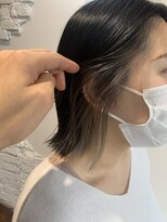 リアン(Lien)&nbsp;Lien☆インナーカラー×ホワイトグレー×スリークボブ