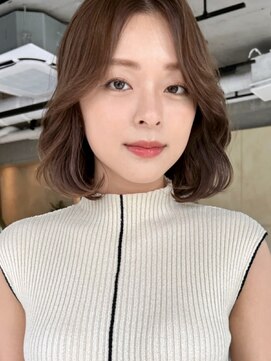 ティア(Tia.) (ボブヘア/ショートヘア/韓国風ヘア/グレージュ/ベージュ)