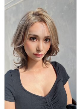 クーエフー(coo et fuu) 10代20代30代40代50代前髪 くびれ ウルフヘアー ミディアム藤