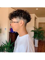 モア美容室&nbsp;カット、パーマ