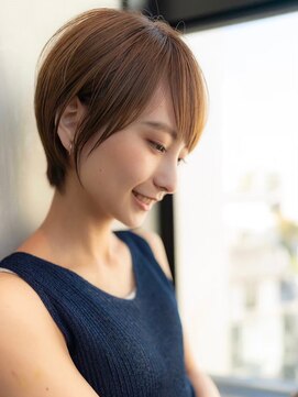 イオ 本厚木(io) 20代30代大人かわいい丸みショートベージュカラー前髪