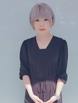 ヒロ美容室の写真/【宇城・松橋】大阪・熊本の大型店、で経験を積んだ熟練の女性スタイリスト在籍！理想を形にします☆