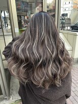 エトラ 渋谷店(etora)&nbsp;小顔 ネビージュ　グレージュハイライトカラー◎