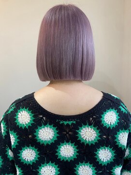 レベッカ(REBECCＡ by CURACION) 切りっぱなしボブ