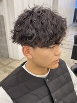 ココ 本八幡(KOKO)&nbsp;□波巻きパーマ#センターパートダークアッシュミディアムパーマ