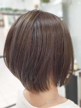 ヘアースタジオ ジェイワン(hair studio J ONE) 30代40代50代60代大人サラサラくびれボブ白髪染めぼかし