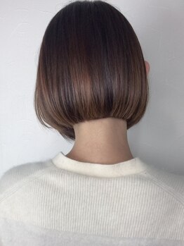 ヴァン カウンシル 川中島店(VAN COUNCIL)の写真/小顔効果◎ショート~ボブまで、一人ひとりに合わせた提案であなたらしいスタイルが見つかる♪