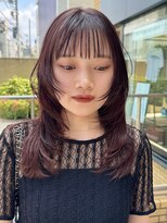 ノラジャーニー(NORA Journey)&nbsp;暖色カラーレイヤーカット　ハッシュカット