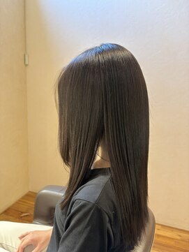 ソーリ(SORI) カーキグレージュカラー