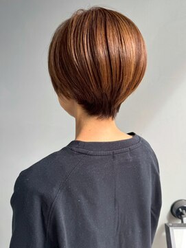 ナカオコアフュール(NAKAO COIFFURE) マッシュショート 丸みボブ 刈り上げマッシュ 40代 50代