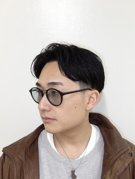 メリケンバーバーショップ トーキョー(MERICAN BARBERSHOP TYO) メンズカットツーブロックセンターパートマッシュ