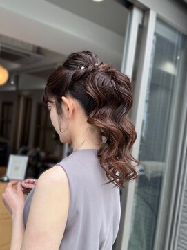 セカンドホーム 武蔵小杉(Second Home) 【結婚式ヘアセット/ヘアアレンジ】華やかポニーテール