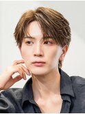 韓国ヘアニュアンスコンマバングセンターパートフェザーパーマ