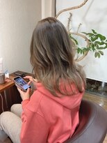 マール(marl)&nbsp;外国人風カラー×グレージュ