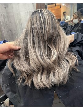 ラフ(LAFF) #黒髪#ボブルフ#ネビージュ#小顔#ワンレン