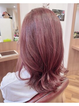 ルシードスタイルビーシャイン(LUCIDO STYLE B SHINE) 豊橋ビーシャイン★ハイライトベース×ピンクベージュ