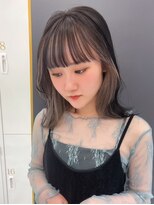 ランテルディ 渋谷(LANTERDIT)&nbsp;ぱっつん前髪　インナーカラー　外ハネミディアム