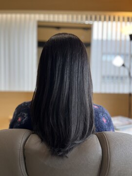 エス 広尾(S) 40代ロングヘアー/白髪染め/艶髪/ハリコシ