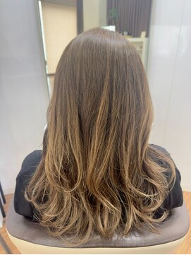 ムーア(MUA) 白髪ぼかしにも☆グラデーションカラー