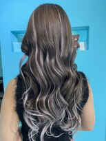 ティファニー(Tiffany) シールエクステ☆エクステ☆メッシュ☆バレイヤージュ☆エク