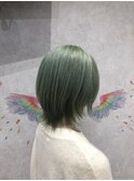 ライトグリーン