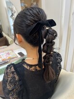 エミュ 天文館店(eMu) 編みおろしポニーテル ☆