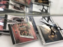 好きなミュージシャンのCDです