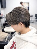 ホワイトハイライトセンターパート