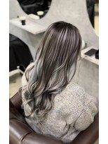 グラッジ 池袋(GLADGE)&nbsp;アイスブルー×アンブレラカラー