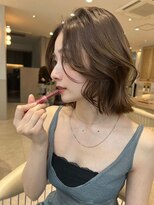 ジーナ 月島(Zina)&nbsp;＊ホワイトグレージュウェットボブ＊【Zina月島】