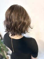 カイ(KAY)&nbsp;白髪ぼかしハイライトボブ