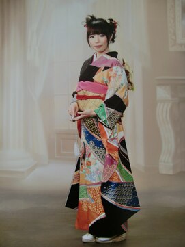 スターカット 成人式受付中! 振袖スタイル