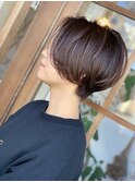 大人のグロスショート/束感ショート/小顔補正立体カット/暗髪