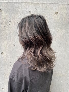 デリコ(DELICO) シルバー×ラベージュ [大宮美容室]