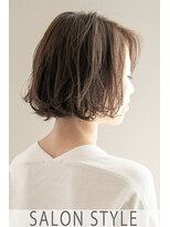 ヘアーアンドアイコーディネート マチルダ(MATILDA)&nbsp;オイルムースでクシャッとお手入れ簡単レイヤーボブ