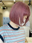 大人ミニボブ 前下がり ピンクベージュ ダブルカラー 前髪あり