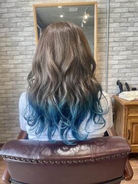 アンドブルー(and BLUE) リアルお客様ヘア☆裾カラーBLUE