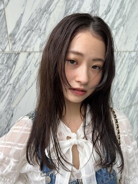 エアー 青山(AIR) レイヤーロング/グレーベージュ/前髪/顔周り/20代.30代