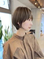 ハルキミナト ジャパン トウキョウ(HARUKI MINATO japan TOKYO)&nbsp;30代40代50代耳かけショート前髪なしハンサムショートカット