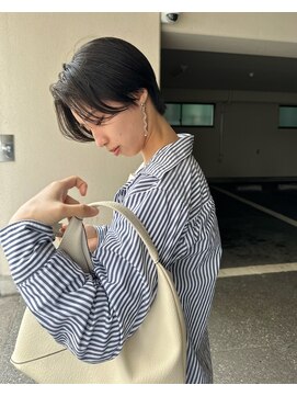 ムジーク(Musiiik) センターパートのショートスタイル