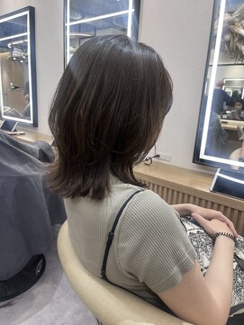 ロンドプロフィール 浦和(Lond profil) 中川　前髪カット顔まわり似合わせ外ハネくびれレイヤーミディ