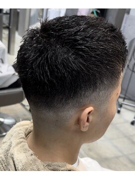 ダズルヘアーエイチ(DAZZLE hair H) フェードスタイル