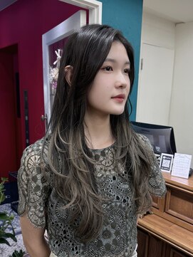 ジーテ 渋谷(gite) レイヤー×裾ベージュカラー「渋谷/髪質改善/髪質改善TR」