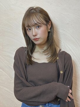 リベルタ(liberta) ナチュラル・ベージュレイヤー《liberta/こえび》