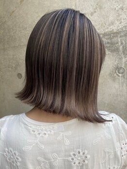 ヴォアソルヂェガーデン(Voasorte GARDEN)の写真/【名駅/贅沢SALON】最高級の髪質改善TR"サブリミック"を使用◎ダメージを補修し、くせが軽減された美髪に◇