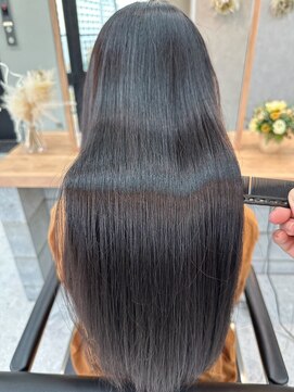 クアンタ 北千住店(Qant) 艶髪ストレート