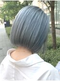 ハイトーンボブ/ブルーカラー/グレーアッシュ/刈り上げボブ